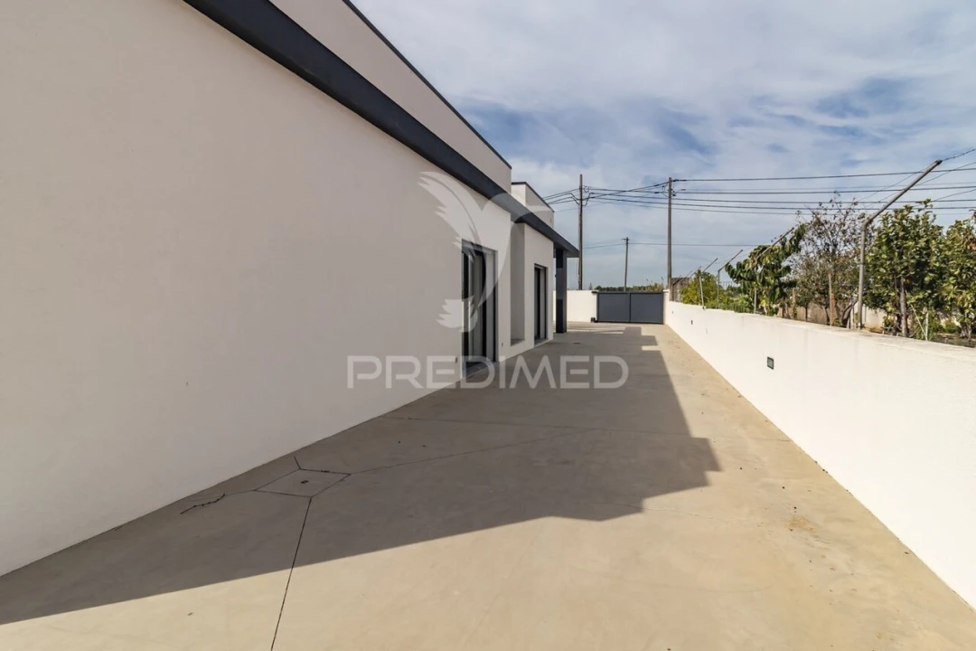 Moradia T3 para Venda em Fernao Ferro Foto 5
