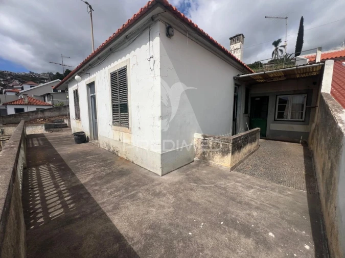 Moradia T3 para Venda em Funchal (São Pedro) Foto 14