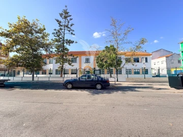 Apartamento T2 para Venda em Almada, Cova da Piedade, Pragal e Cacilhas