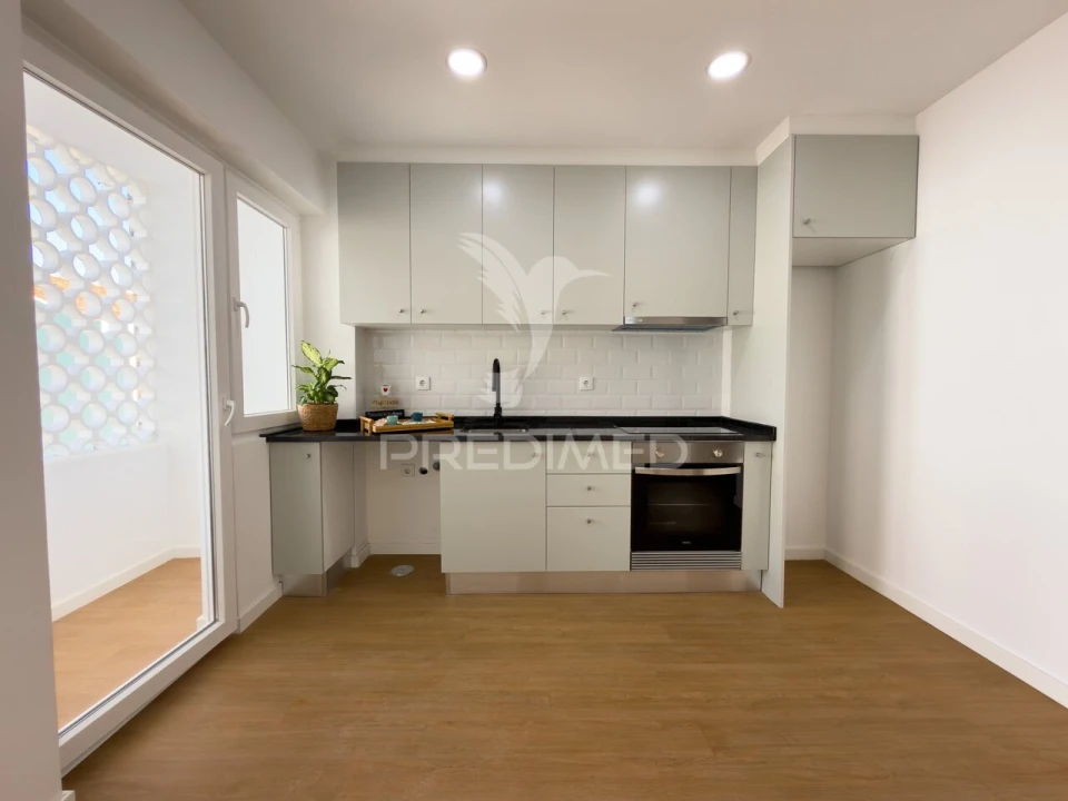 Apartamento T2 para Venda em Almada, Cova da Piedade, Pragal e Cacilhas Foto 7