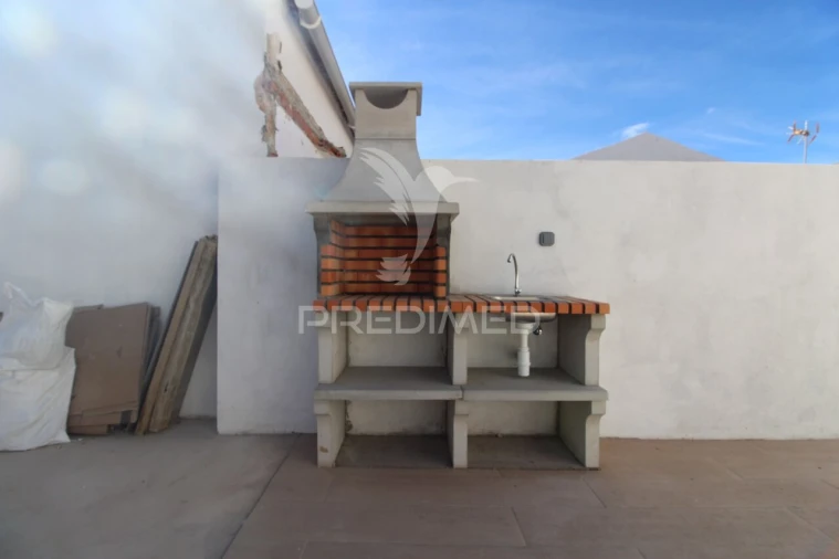Apartamento T1 para Venda em Baixa da Banheira e Vale da Amoreira Foto 5