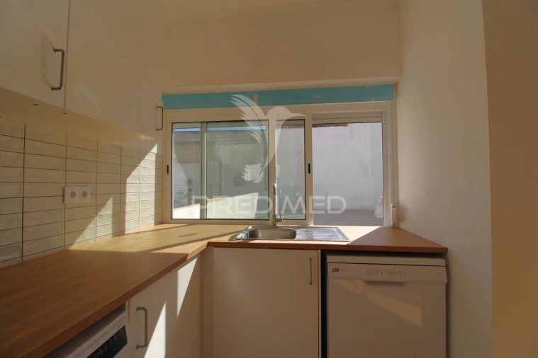 Apartamento T1 para Venda em Baixa da Banheira e Vale da Amoreira Foto 8