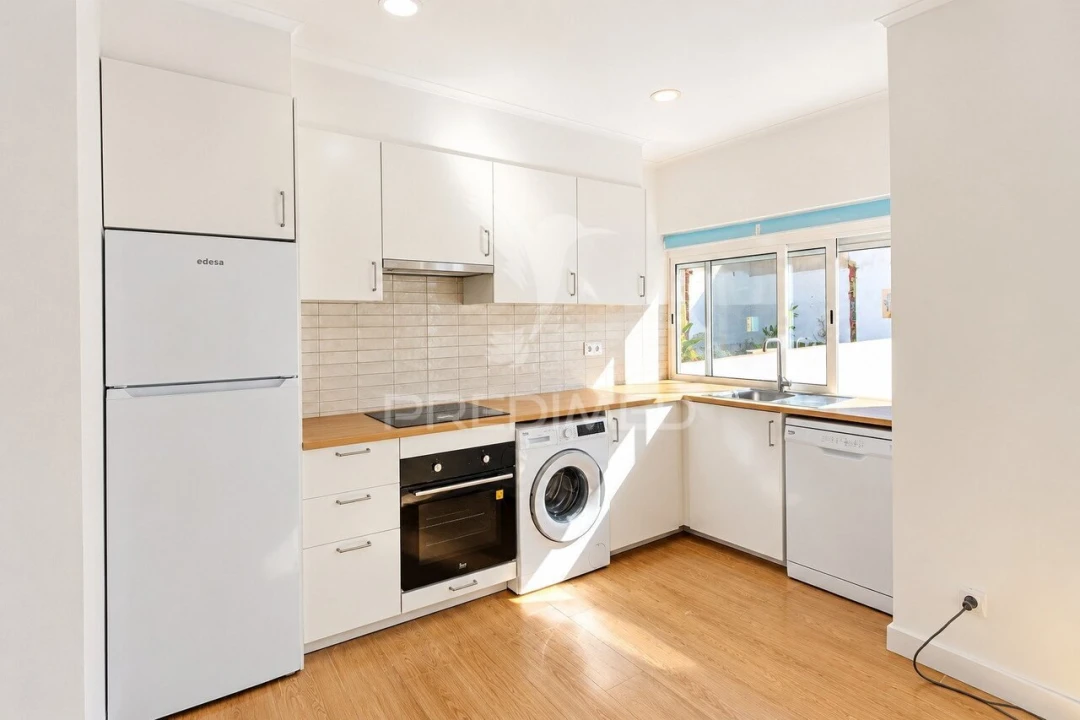 Apartamento T1 para Venda em Baixa da Banheira e Vale da Amoreira Foto 2