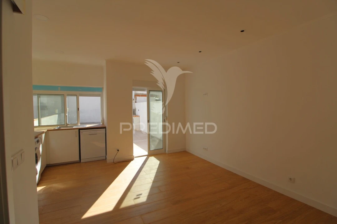 Apartamento T1 para Venda em Baixa da Banheira e Vale da Amoreira Foto 11