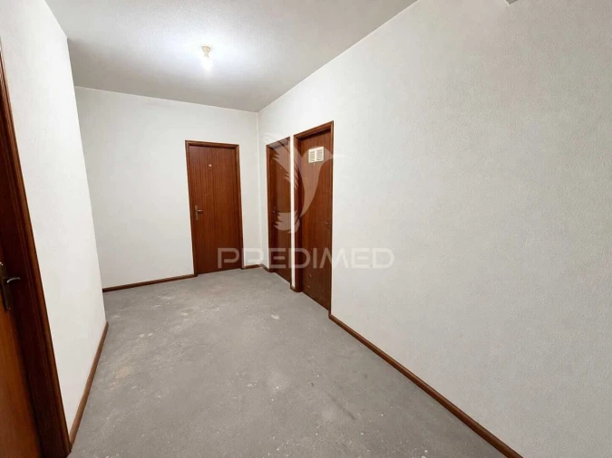 Apartamento T2 para Venda em Porto de Mós - São João Baptista e São Pedro Foto 17