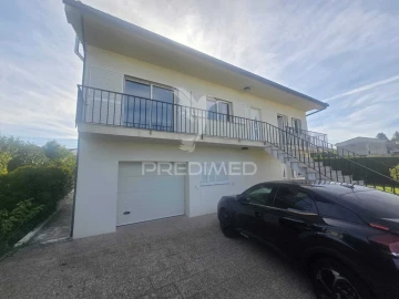 Moradia T4 para Venda em Fafe