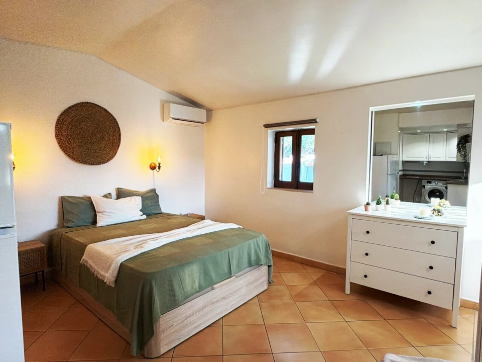 Apartamento T0 para Venda em Albufeira e Olhos de Água Foto 9