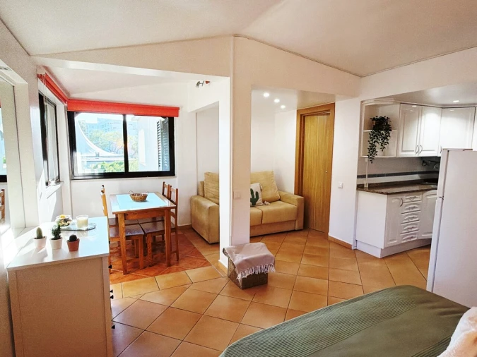 Apartamento T0 para Venda em Albufeira e Olhos de Água Foto 3
