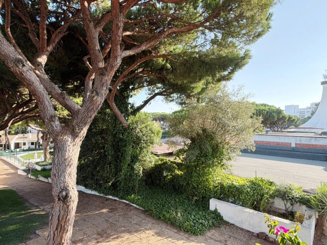Apartamento T0 para Venda em Albufeira e Olhos de Água Foto 12
