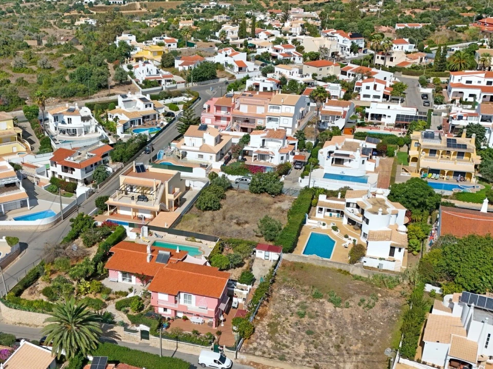 Terreno para Venda em Estômbar e Parchal Foto 8