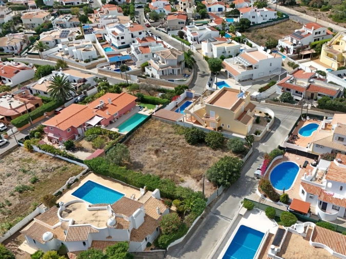 Terreno para Venda em Estômbar e Parchal Foto 3
