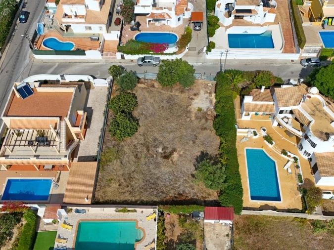 Terreno para Venda em Estômbar e Parchal Foto 12