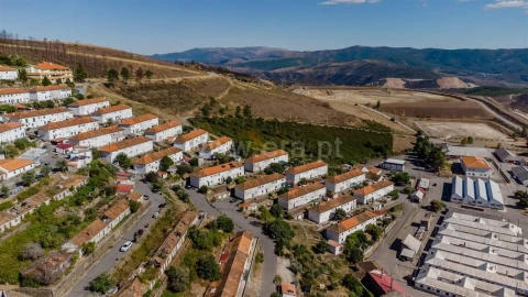 Moradia T3 para Venda em Aldeia de São Francisco de Assis