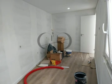 Moradia T3 para Venda em Mafamude e Vilar do Paraíso