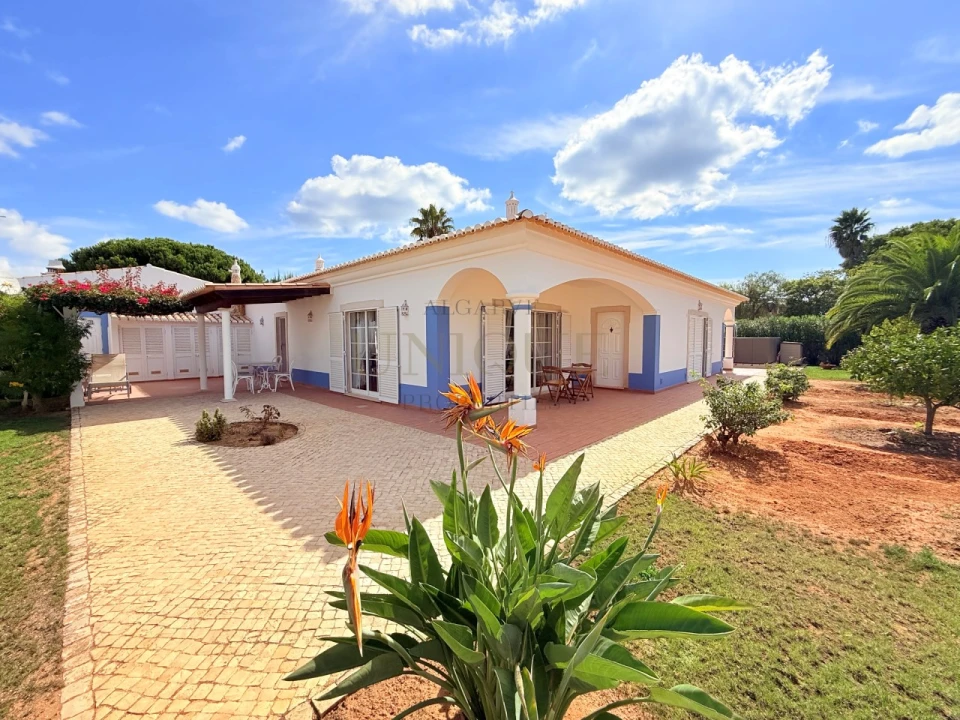 Moradia T3 para Venda em Lagos (São Sebastião e Santa Maria) Foto 3