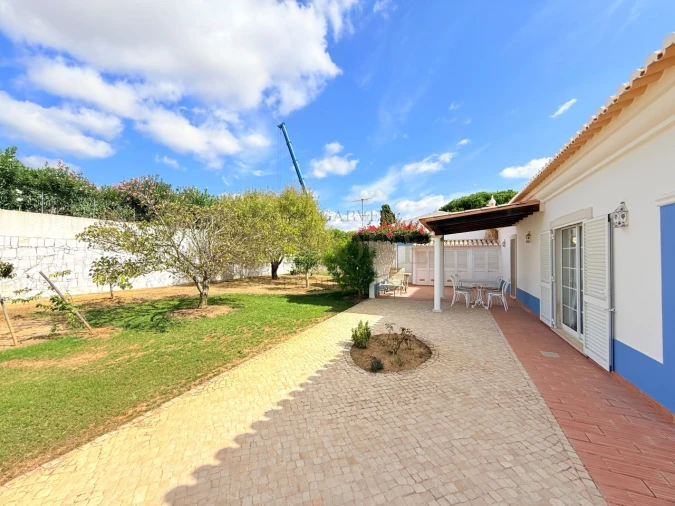 Moradia T3 para Venda em Lagos (São Sebastião e Santa Maria) Foto 16