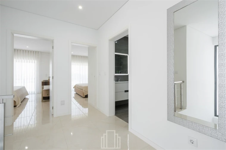 Moradia T4 para Venda em Ovar, São João, Arada e São Vicente de Pereira Jusã Foto 47
