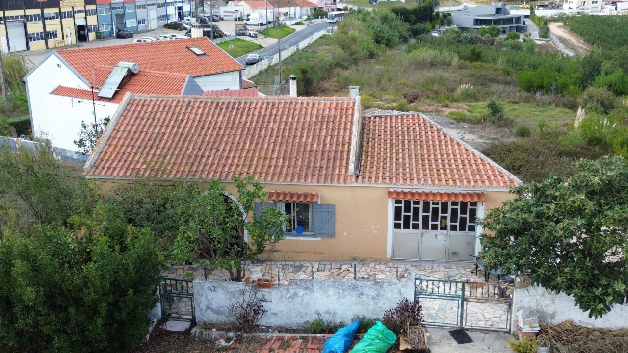 Moradia T2 para Venda em Santa Maria, São Pedro e Matacães Foto 38