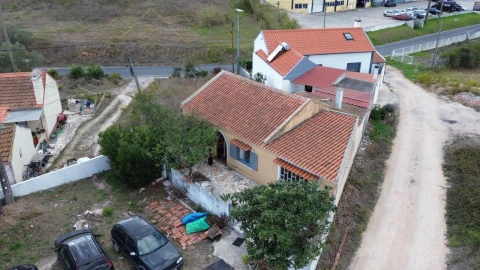 Moradia T2 para Venda em Santa Maria, São Pedro e Matacães