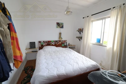 Moradia T2 para Venda em Santa Maria, São Pedro e Matacães