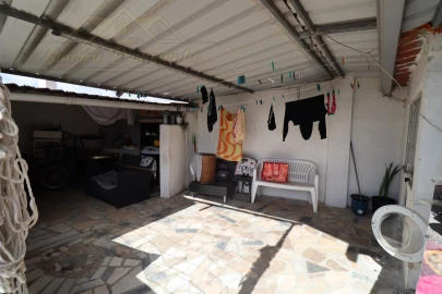 Moradia T2 para Venda em Santa Maria, São Pedro e Matacães