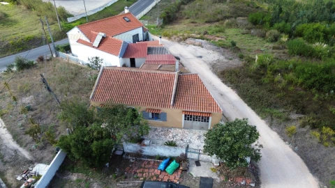 Moradia T2 para Venda em Santa Maria, São Pedro e Matacães