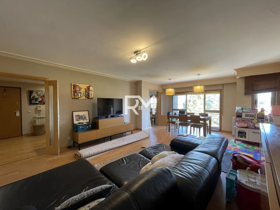 Apartamento T2 para Venda em Valongo Foto 1