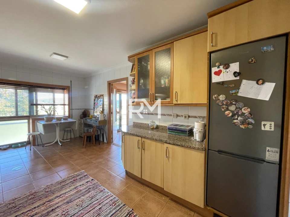 Apartamento T2 para Venda em Valongo Foto 7