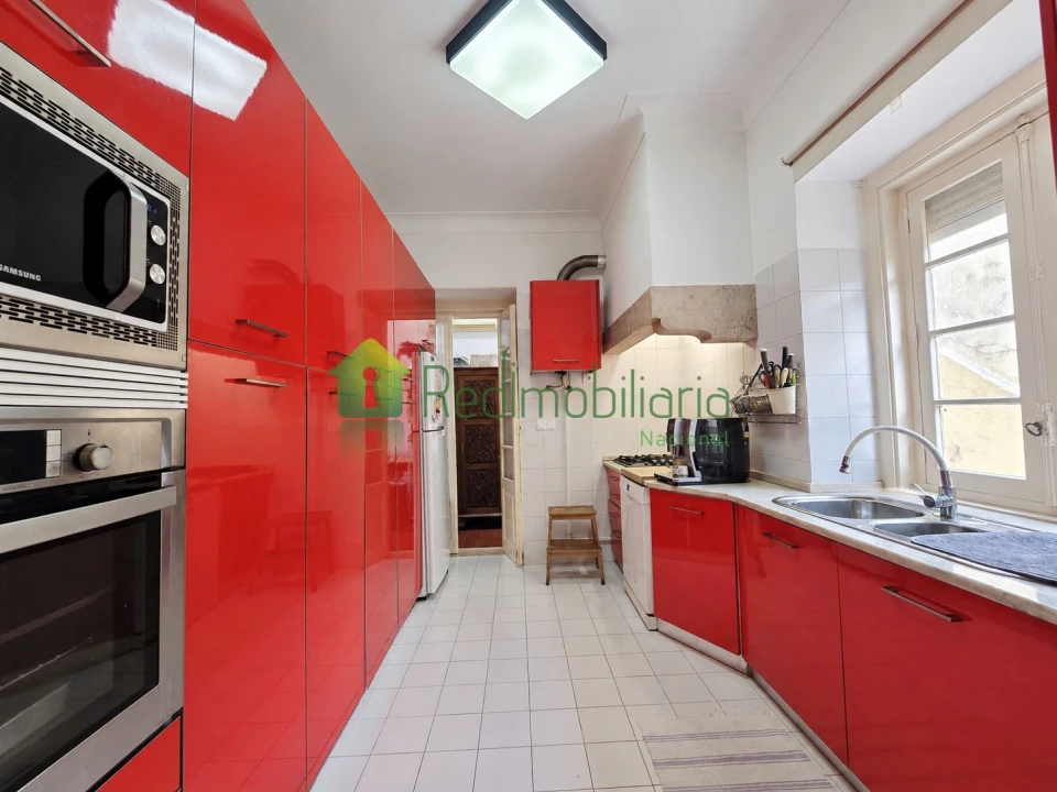 Moradia T6 para Venda em Loures Foto 10