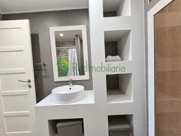 Moradia T6 para Venda em Loures