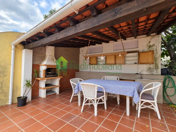 Moradia T6 para Venda em Loures Foto 3