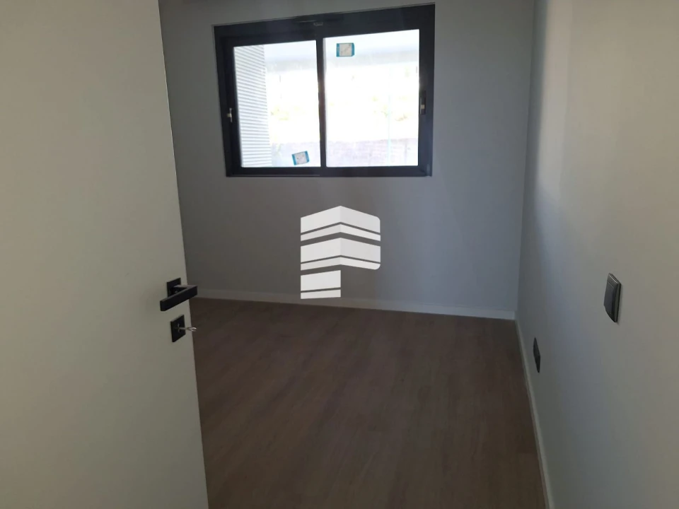 Apartamento T2 para Venda em Santo Antonio Foto 11