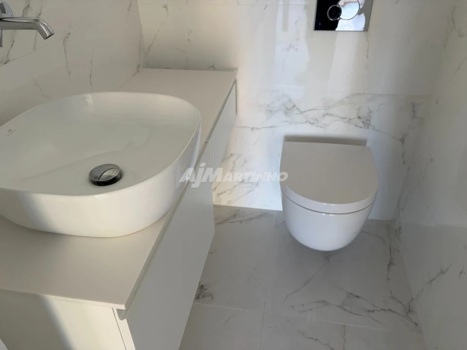 Apartamento T2 para Venda em Santa Marinha e São Pedro da Afurada Foto 4