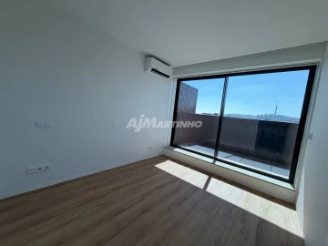 Apartamento T2 para Venda em Santa Marinha e São Pedro da Afurada