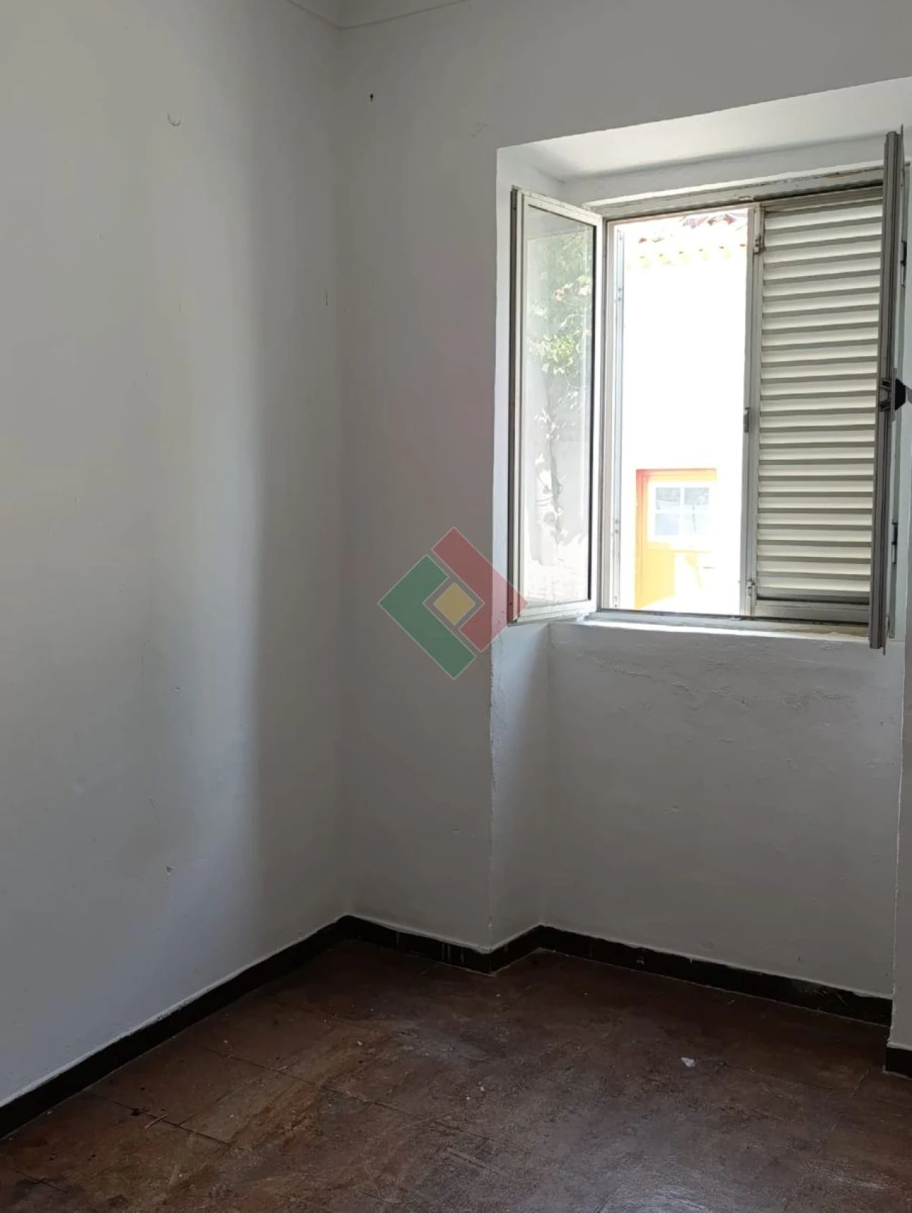 Moradia T3 para Venda em Alpalhão Foto 5