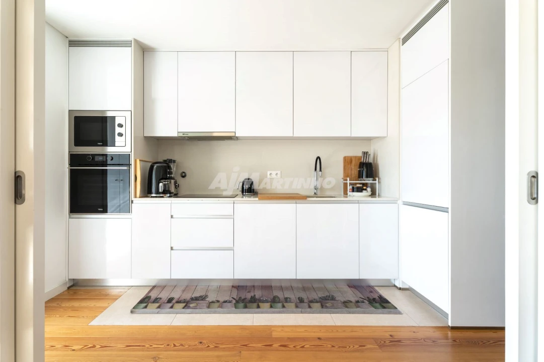 Apartamento T2 para Arrendamento em Campanhã Foto 9