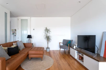 Apartamento T2 para Arrendamento em Campanhã