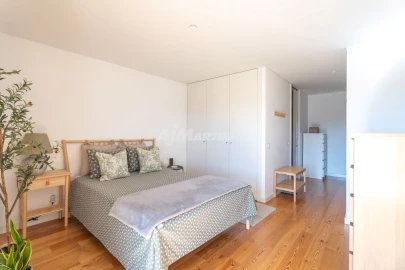 Apartamento T2 para Arrendamento em Campanhã