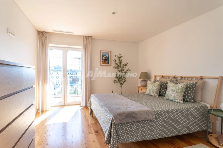 Apartamento T2 para Arrendamento em Campanhã Foto 13