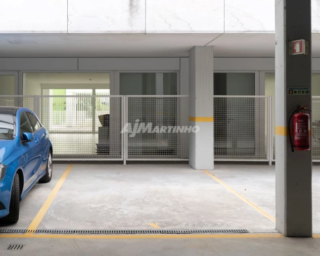 Apartamento T2 para Arrendamento em Campanhã Foto 22