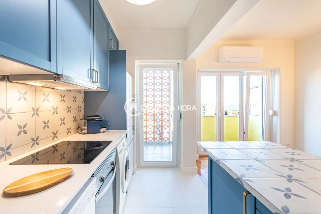 Apartamento T2 para Arrendamento em Ajuda Foto 7