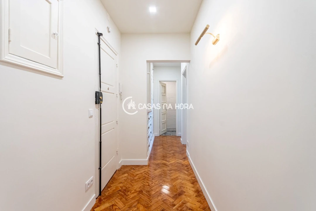 Apartamento T2 para Arrendamento em Ajuda Foto 11