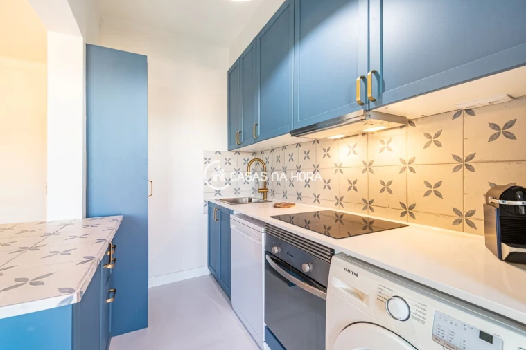Apartamento T2 para Arrendamento em Ajuda Foto 6