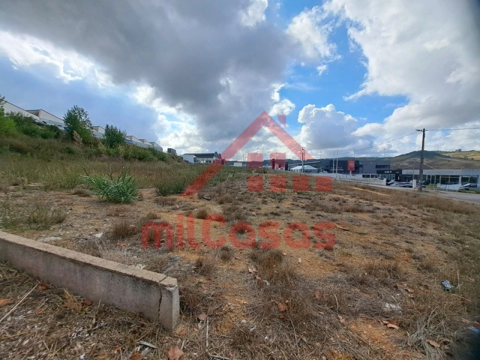 Terreno para Arrendamento em Santa Maria, São Pedro e Matacães Foto 17