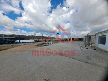 Terreno para Arrendamento em Santa Maria, São Pedro e Matacães