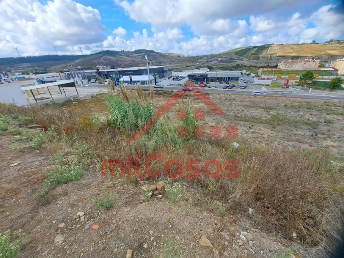 Terreno para Arrendamento em Santa Maria, São Pedro e Matacães Foto 13
