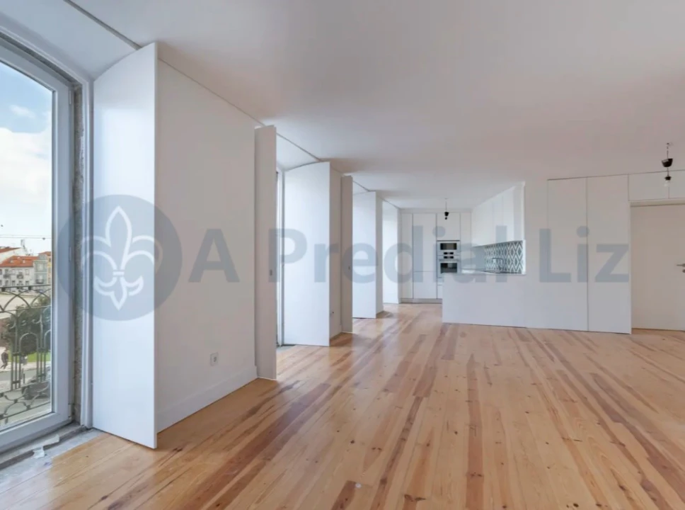 Apartamento T2 para Venda em São Vicente Foto 4