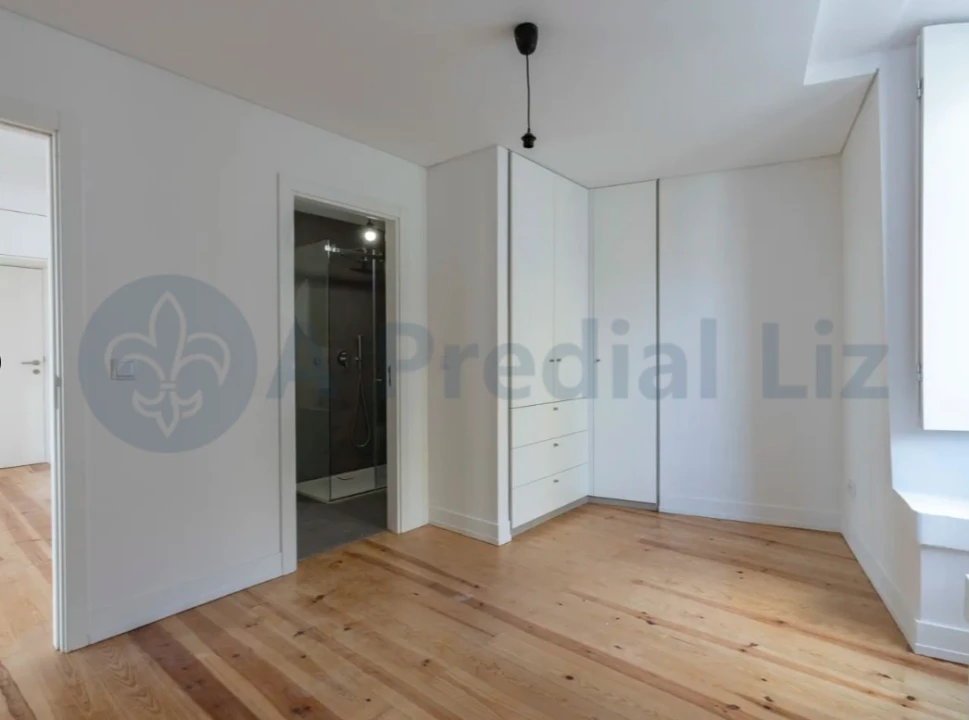 Apartamento T2 para Venda em São Vicente Foto 13