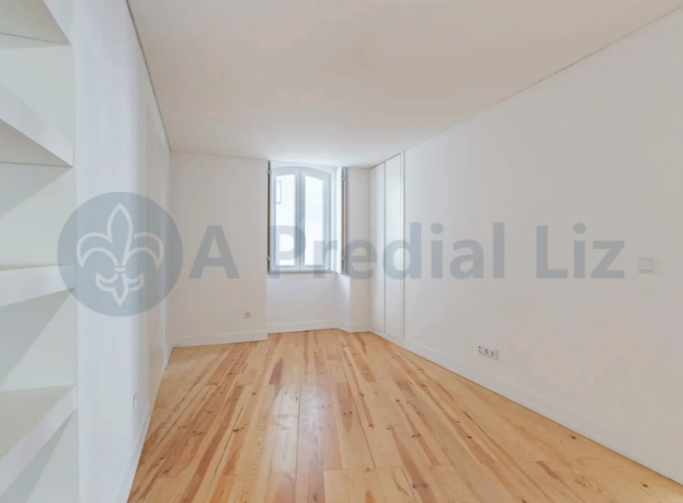 Apartamento T2 para Venda em São Vicente Foto 18