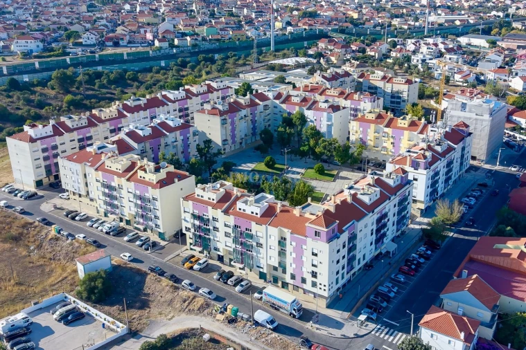 Apartamento T2 para Venda em Santa Iria de Azoia, São João da Talha e Bobadela Foto 22